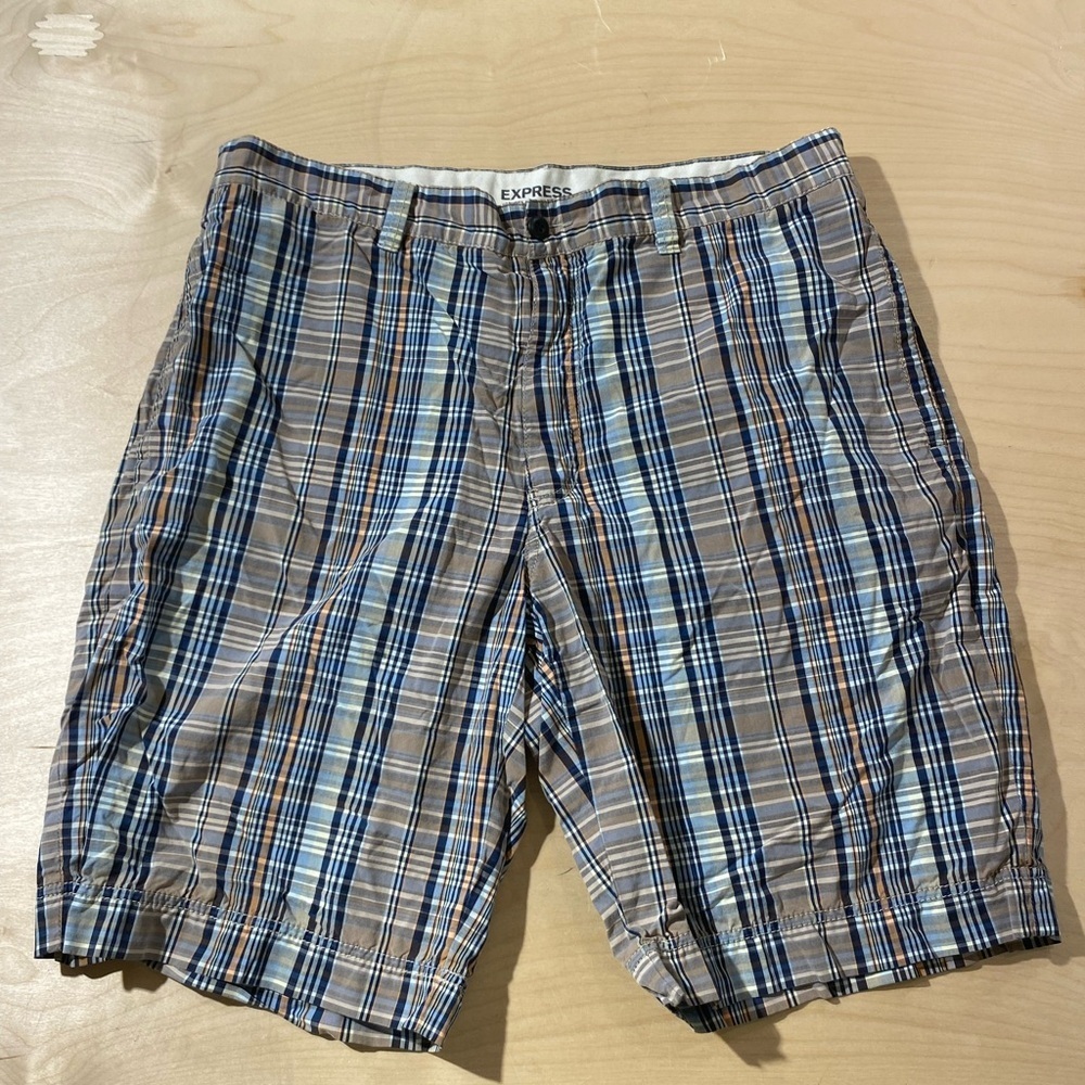 Express Men's Relaxed Chino Blue Plaid Shorts 38 (B)